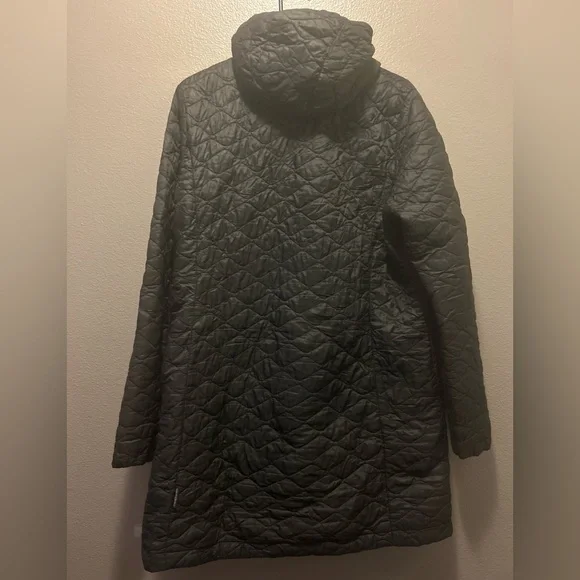 The North Face Women's ThermoBall Eco Parka XL Black Quilted Hooded Jacket - Picture 2 of 3